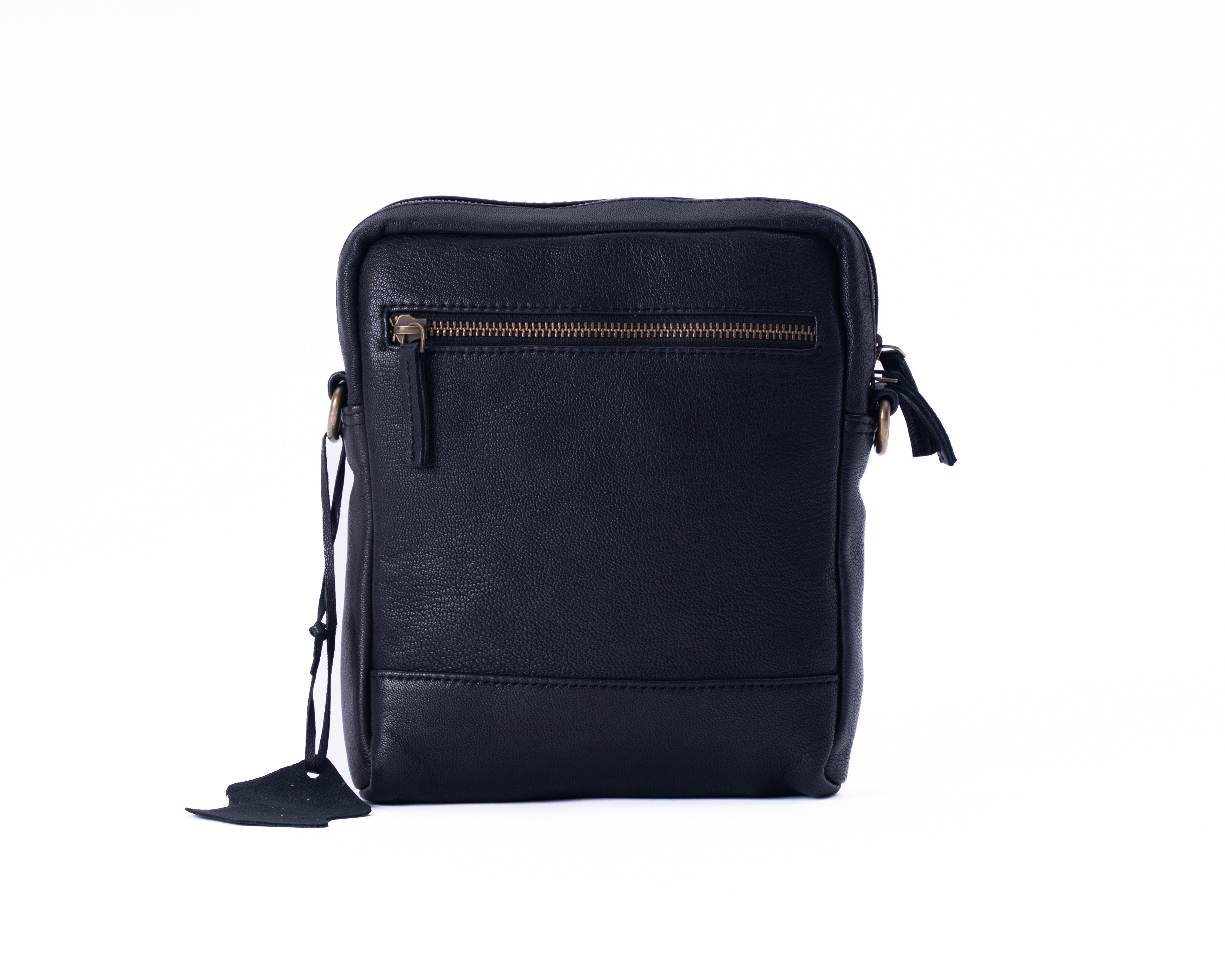 close-up of truegrain leather texture on unisex crossbody bag